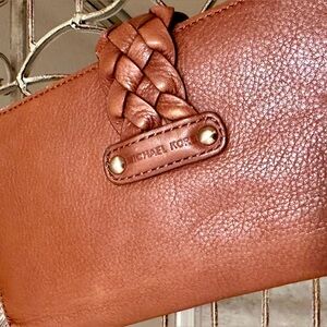 Vintage MICHAEL KORS braided, pebbled tan wallet